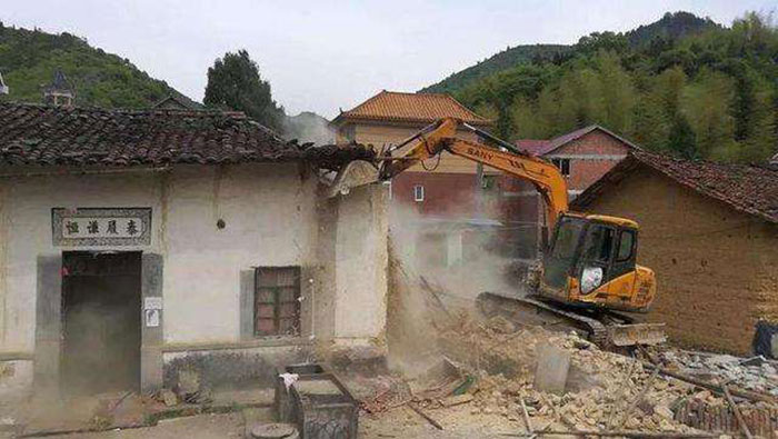 強拆農(nóng)村危房去哪投訴？政府能強制拆除農(nóng)村危房嗎？