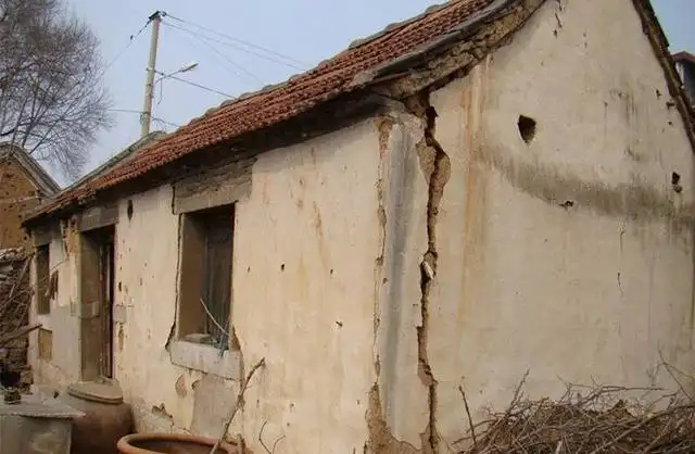 有的老房子住了很多年了，我們來看看農(nóng)村危房鑒定標準