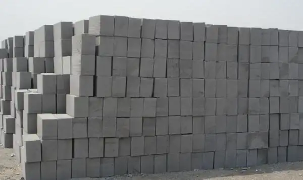 農(nóng)村自建房，泡沫磚的特點(diǎn)。