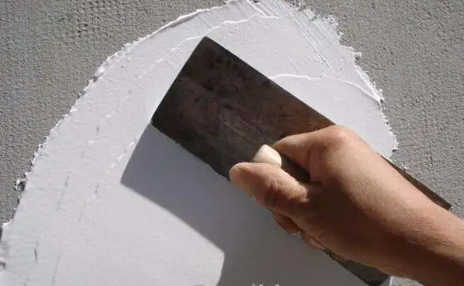 在鄉(xiāng)村別墅建設(shè)中購買膩子粉時如何看質(zhì)量