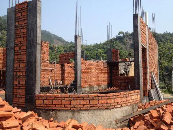 農(nóng)村自建房屋墻體驗收時應(yīng)檢查哪些問題